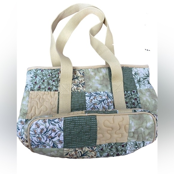 Donna Sharp Botanical Quilted Patchwork Should bag - Picture 1 of 12